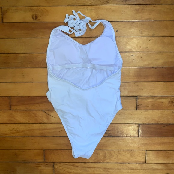 NWOT Ree Bees one piece bathingsuit - Picture 2 of 3